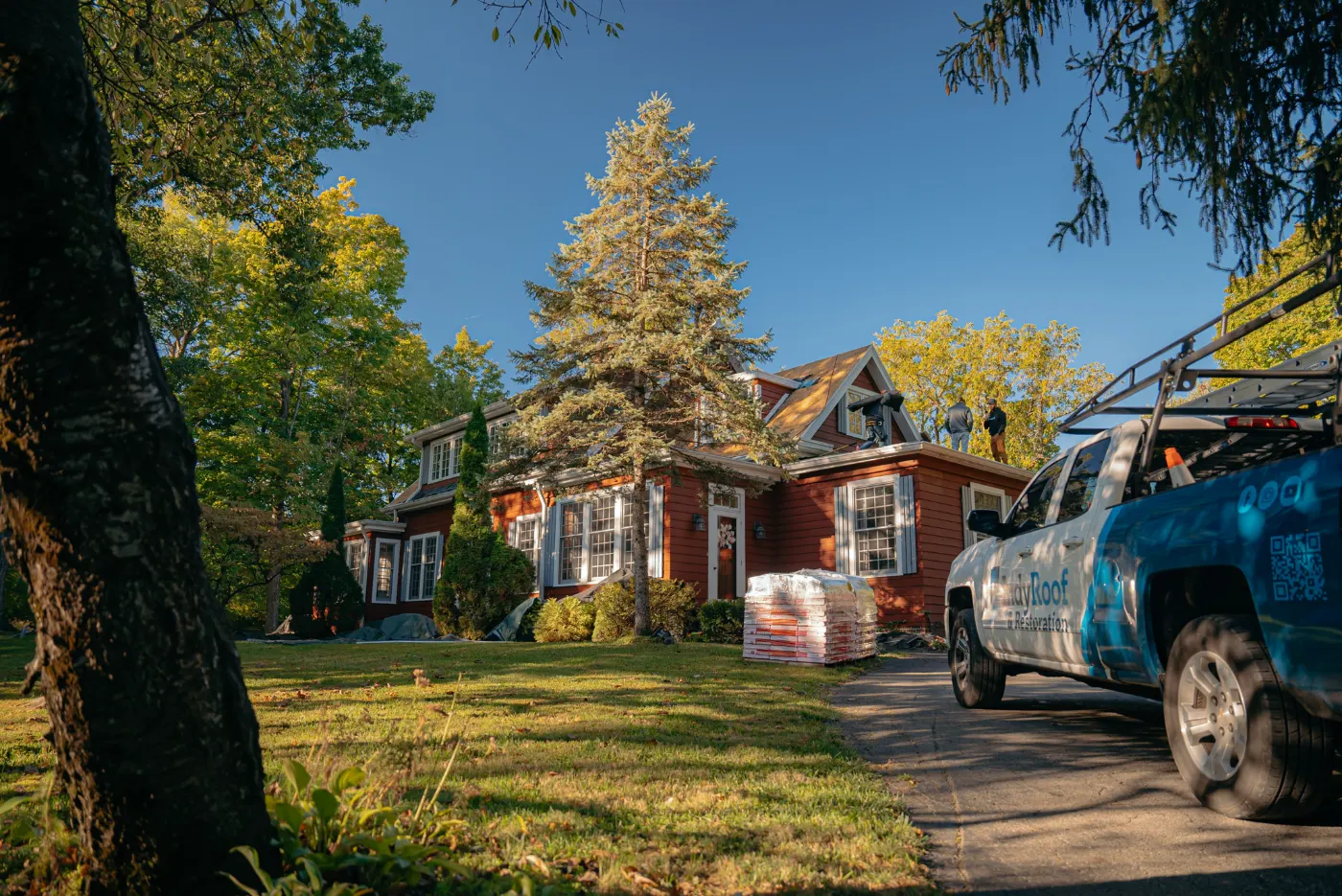 Manufacturer-certified roof installation in Rocky Ripple